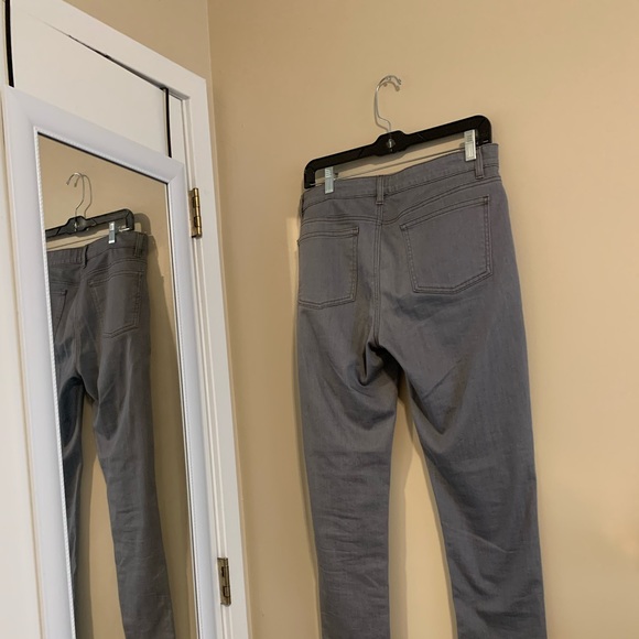 Eileen Fischer pants . - Picture 5 of 7